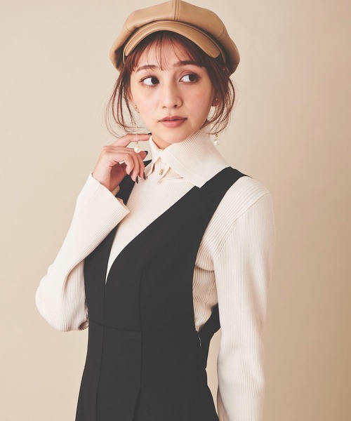 31 Sons de mode(トランテアン ソン ドゥ モード)の「取り外し衿付きタートルニット(ニット/セーター・レディース・オフホワイト/ブラック/ピンク/ホワイト×ネイビー/マスタード・36)」の2枚目の写真