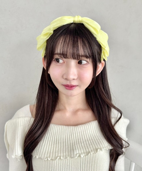 Loueme(ルエム)の「【7色展開】ボリュームリボンカチューシャ(カチューシャ・レディース・ピンク/ホワイト/ブラック/グレー/ライトブルー/アイボリー/レッド/ラベンダー/イエロー・FREE)」の21枚目の写真