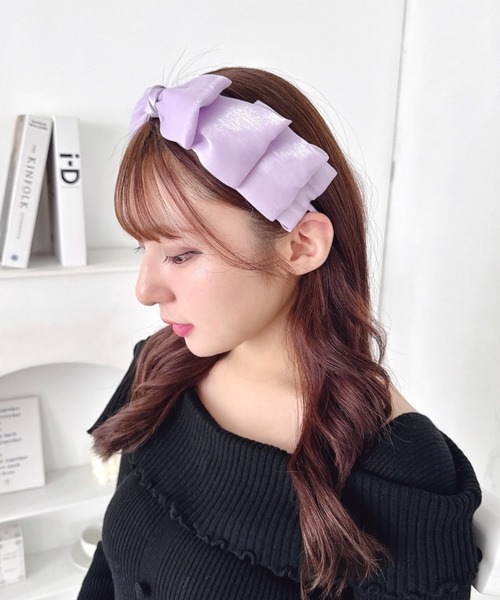 Loueme(ルエム)の「【7色展開】ボリュームリボンカチューシャ(カチューシャ・レディース・ピンク/ホワイト/ブラック/グレー/ライトブルー/アイボリー/レッド/ラベンダー/イエロー・FREE)」の14枚目の写真