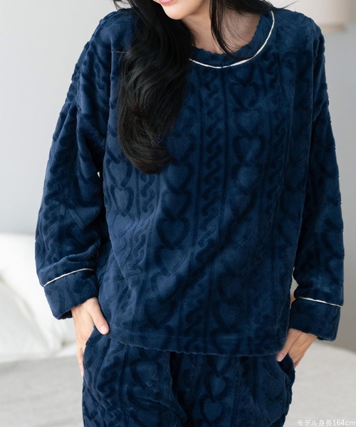 fran de lingerie（フランデランジェリー）の「ふんわり軽くて暖かいmemory fleece (メモリーフリース)さっと被れるプルオーバー 「メモリーフリース」 プルオーバー上下セット（ルームウェア/パジャマ・レディース・ピンク系その他2/ピンク系その他5/ブラウン系その他/ベージュ系その他/ネイビー/ホワイト系その他/オフホワイト・S-M/M-L）」の20枚目の写真