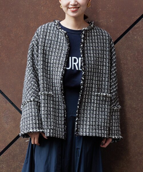 IENA（イエナ）の「ノーカラーツイード ジャケット（ノーカラージャケット・レディース・ブラック系その他/ネイビー/ブラック/アイボリー・38/36）」の20枚目の写真