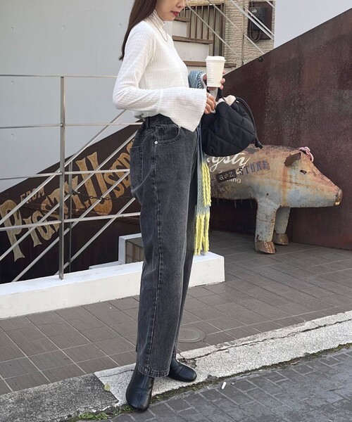 fredy emue(フレディエミュ)の「袖フレアレースプルオーバーカットソー(Tシャツ/カットソー・レディース・オフホワイト/ブルー/ブラック・38)」の7枚目の写真