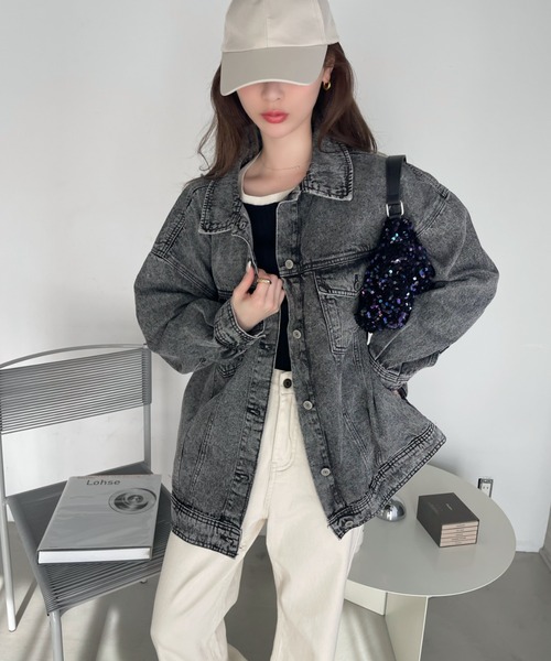 Ada.（エイダ）の「オーバー ミドル丈 デニムジャケット（デニムジャケット・レディース・ネイビー/ブラック/ブルー・FREE）」の11枚目の写真