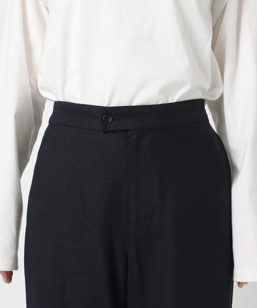 JOURNAL STANDARD relume（ジャーナルスタンダード　レリューム）の「リネンレーヨンストレートパンツ（スラックス・レディース・ベージュ/ネイビー・36/38）」の6枚目の写真