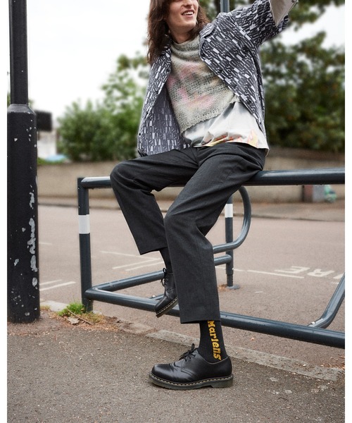 Dr. Martens（ドクターマーチン）の「Dr. Martens/ドクターマーチン バーティカル ロゴ ソックス AD075001（ソックス/靴下・レディース・ブラック・S/M/M/L）」の3枚目の写真