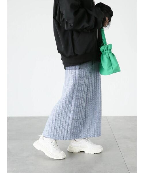 Lugnoncure(ルノンキュール)の「ラメ混チェックエンボスタイトスカート(スカート・レディース・ブラック/ブルー/グリーン・F)」の15枚目の写真