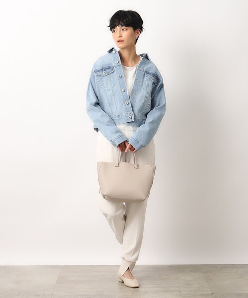 OPAQUE.CLIP(オペークドットクリップ)の「◆【軽量/2WAY/通勤対応】シュリンク合皮ミドルトートバッグ(トートバッグ・レディース・ライトグレー/ベージュ/ブラック/ホワイト系9・00)」の8枚目の写真