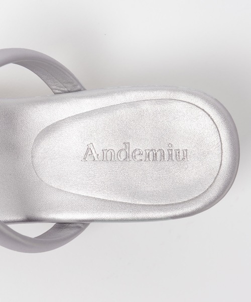 Andemiu(アンデミュウ)の「ボリュームコードサンダル109648(サンダル・レディース・アイボリー/ブラック/シルバー・SMALL/MEDIUM/LARGE)」の11枚目の写真