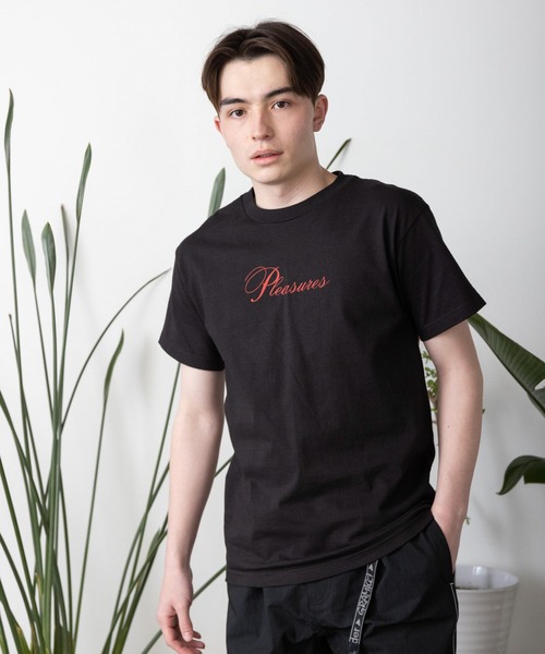 海外限定 PLEASURES フープ バスケット ロゴ Tシャツ 送料関税込 海外限定 PLEASURES フープ バスケット ロゴ Tシャツ 送料関税込