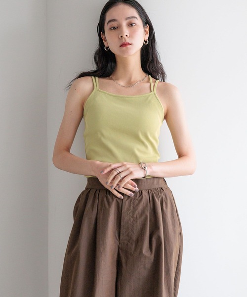 LOWRYS FARM（ローリーズファーム）の「スタイルＵＰクロスカップキャミ　100757（Tシャツ/カットソー・レディース・ブルー/その他/ブラック/アイボリー/ブラウン/グリーン系その他/ベージュ/イエロー/ブラウン系その他/レッド・FREE）」の8枚目の写真