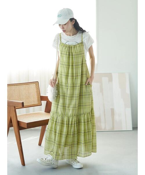 earth music&ecology（アースミュージックアンドエコロジー）の「マドラスチェックキャミワンピース（ワンピース・レディース・ネイビー/イエロー・FREE）」の3枚目の写真