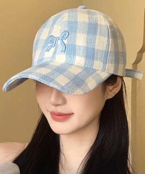 ammy.(エイミードット)の「【 ammy. / エイミードット 】 リボン 刺繍 ステッチ キャップ(キャップ・レディース・ブルー/ホワイト/ピンク/ネイビー・FREE)」の1枚目の写真