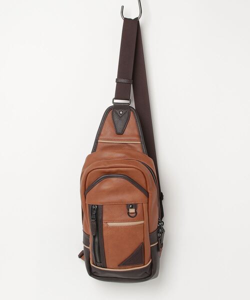 Ficce,Brave（フィセブレイブ）の「【Ficce Brave/フィセブレイブ】 ボディバッグ（ボディバッグ/ウエストポーチ・メンズ・アイボリー/ブラック/ネイビー/キャメル・FREE）」の4枚目の写真