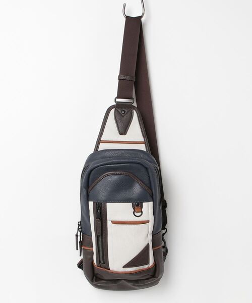 Ficce,Brave（フィセブレイブ）の「【Ficce Brave/フィセブレイブ】 ボディバッグ（ボディバッグ/ウエストポーチ・メンズ・アイボリー/ブラック/ネイビー/キャメル・FREE）」の2枚目の写真