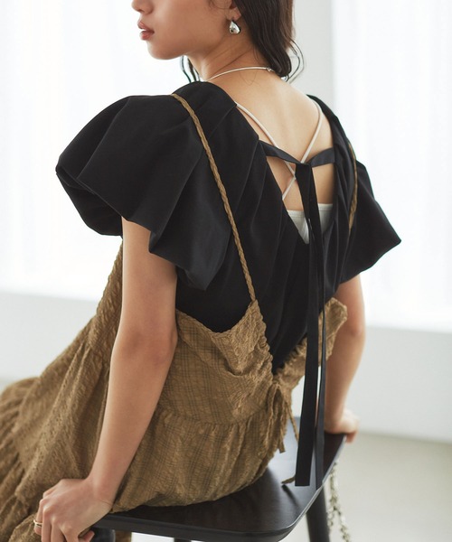 VIS（ビス）の「【洗える】袖ボリュームバックデザインプルオーバー（Tシャツ/カットソー・レディース・ブラック/ベージュ系その他/ブルー系その他5・FREE）」の4枚目の写真