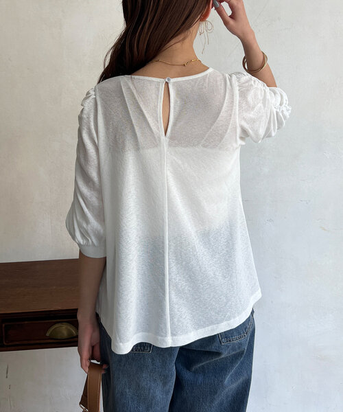 Chez toi（シェトワ）の「セミシアースラブ袖ギャザープルオーバー（Tシャツ/カットソー・レディース・ブラック/ブルー/オフホワイト・FREE）」の8枚目の写真