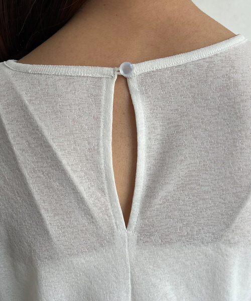 Chez toi（シェトワ）の「セミシアースラブ袖ギャザープルオーバー（Tシャツ/カットソー・レディース・ブラック/ブルー/オフホワイト・FREE）」の18枚目の写真