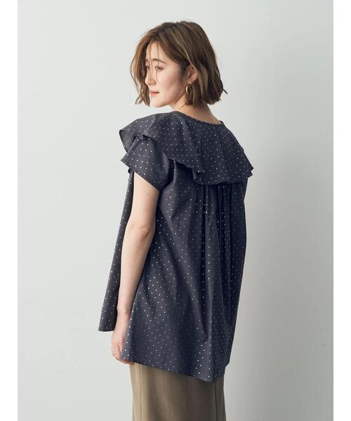 YECCA VECCA（イェッカヴェッカ）の「箔ドットラッフルカラーブラウス（シャツ/ブラウス・レディース・オフホワイト/チャコールグレー・FREE）」の9枚目の写真