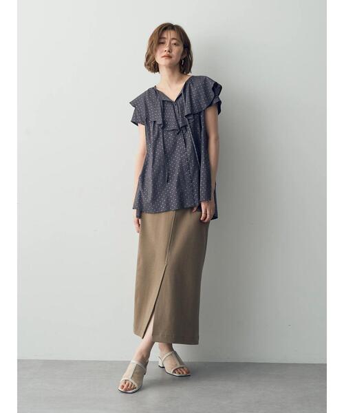 YECCA VECCA（イェッカヴェッカ）の「箔ドットラッフルカラーブラウス（シャツ/ブラウス・レディース・オフホワイト/チャコールグレー・FREE）」の13枚目の写真