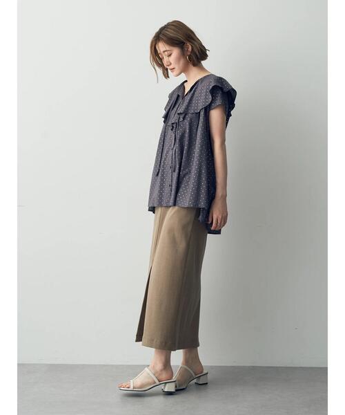 YECCA VECCA（イェッカヴェッカ）の「箔ドットラッフルカラーブラウス（シャツ/ブラウス・レディース・オフホワイト/チャコールグレー・FREE）」の14枚目の写真