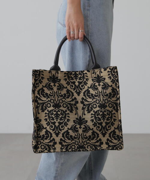 FREE'S MART（フリーズマート）の「◆ジャガード柄バッグ（トートバッグ・レディース・ベージュ系その他/ブルー系その他・ﾌﾘ-）」の2枚目の写真