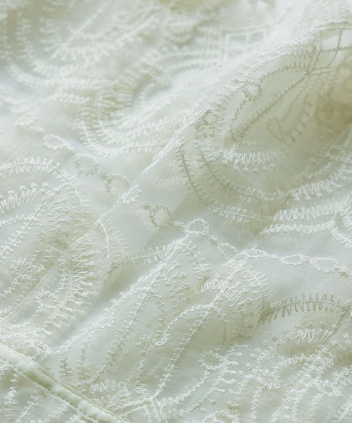 etoll.（エトル）の「刺繍オーガンジータックビスチェ（キャミソール・レディース・ブラック/アイボリー・M）」の16枚目の写真