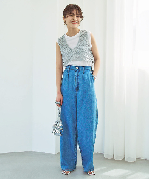 Spick & Span(スピックアンドスパン)の「ラメメッシュニット巾着(クラッチバッグ・レディース・シルバー・FREE)」の2枚目の写真