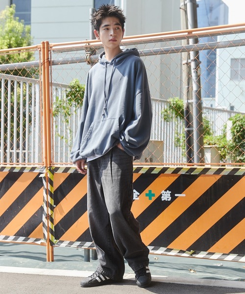 WEGO(ウィゴー)の「WEGO/デニムルーズテーパードパンツ(デニムパンツ・メンズ・グレー/コバルトブルー/ライトインディゴブルー/ブラック・SMALL/LARGE/MEDIUM)」の17枚目の写真