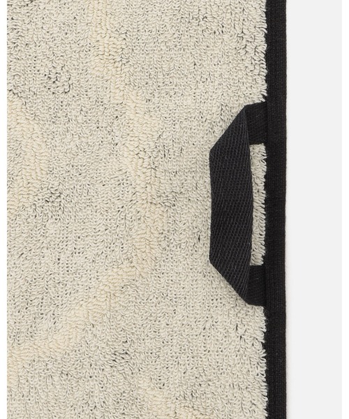 marimekko(マリメッコ)の「Piirto Uni / guest towel 30x50(タオル・レディース・ブラック・FREE)」の4枚目の写真