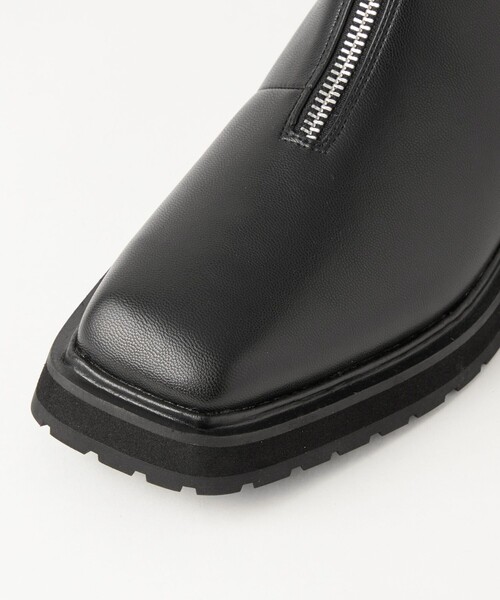 green label relaxing（グリーンレーベルリラクシング）の「フロントZIP ショートブーツ -撥水-（ブーツ・レディース・ベージュ/ブラック・S/XL/M/L）」の12枚目の写真