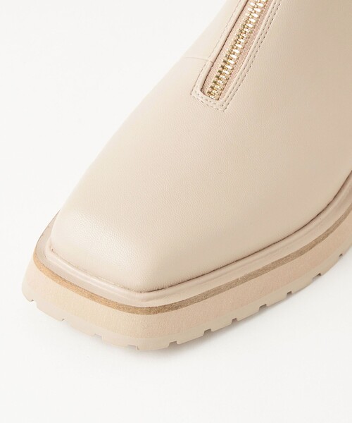 green label relaxing（グリーンレーベルリラクシング）の「フロントZIP ショートブーツ -撥水-（ブーツ・レディース・ベージュ/ブラック・S/XL/M/L）」の16枚目の写真