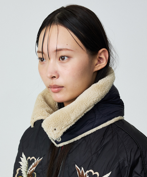 TAION（タイオン）の「【WEB限定】TAION/タイオン リバーシブル ダウン ネックゲイター(R203ALSML-1NECK WARMER)（ネックウォーマー/スヌード・メンズ・ダークネイビー/ブラック/グリーン系その他/カーキ/ブラック系1/グリーン系その他2/ブルー系1/グリーン系その他3・フリー）」の8枚目の写真