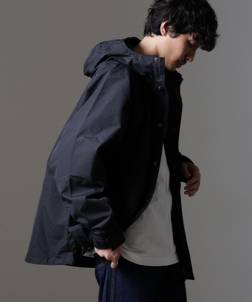 THE NORTH FACE(ザノースフェイス)の「THE NORTH FACE/Mountain Light Jacket(ブルゾン・メンズ・ブラック・L/M/XL)」の3枚目の写真