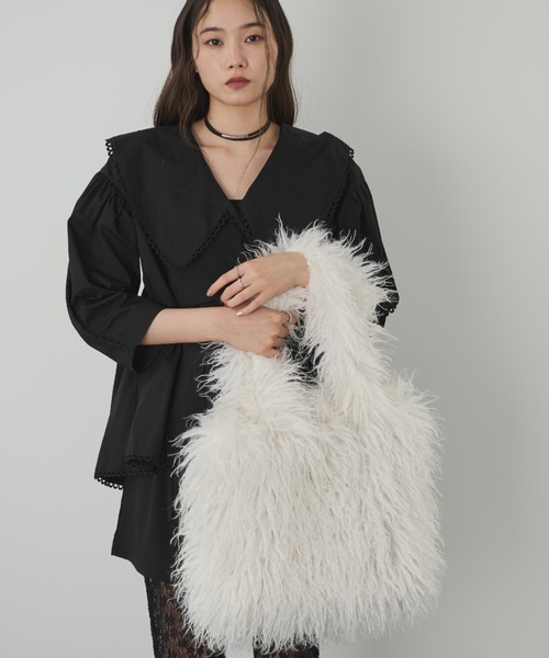 paravion（パラビオン）の「ファーバッグ（トートバッグ・レディース・ブラック/ホワイト・FREE）」の3枚目の写真