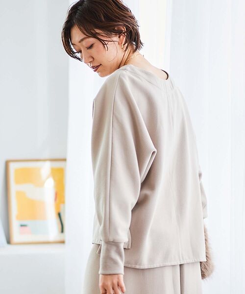 le.coeur blanc（ルクールブラン）の「裏起毛ストレッチドルマンプルオーバー（Tシャツ/カットソー・レディース・オレンジ/グレイッシュベージュ/ブラック・38）」の13枚目の写真