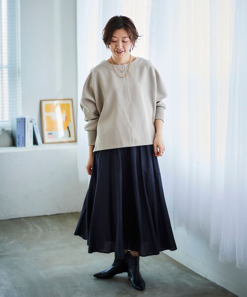 le.coeur blanc（ルクールブラン）の「裏起毛ストレッチドルマンプルオーバー（Tシャツ/カットソー・レディース・オレンジ/グレイッシュベージュ/ブラック・38）」の14枚目の写真