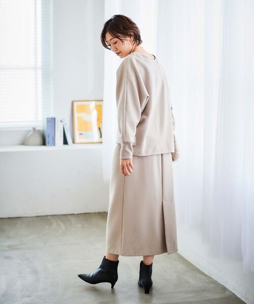 le.coeur blanc（ルクールブラン）の「裏起毛ストレッチドルマンプルオーバー（Tシャツ/カットソー・レディース・オレンジ/グレイッシュベージュ/ブラック・38）」の19枚目の写真