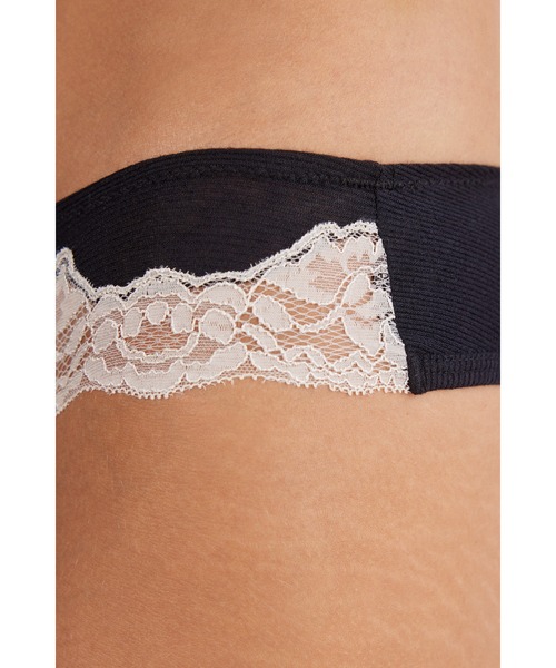 Intimissimi（インティミッシミ）の「Effortless Beauty ブラジリアン