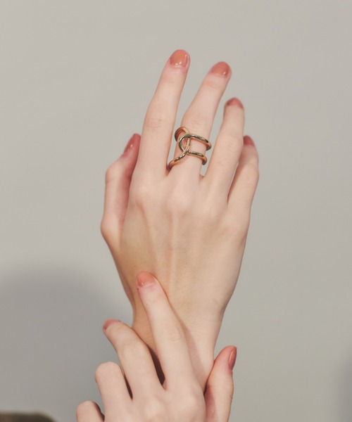 ciite'（シーテ）の「ビッグヒネリクロスリング（リング・レディース・シルバー/ゴールド/ピンクゴールド・FREE）」の12枚目の写真