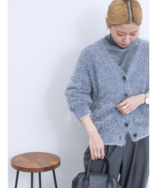 Samansa Mos2 blue（サマンサモスモスブルー）の「メランジフェザーVカーディガン（カーディガン/ボレロ・レディース・チャコールグレー/キナリ/サックスブルー・F）」の15枚目の写真
