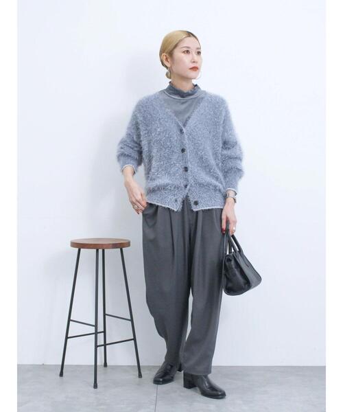 Samansa Mos2 blue（サマンサモスモスブルー）の「メランジフェザーVカーディガン（カーディガン/ボレロ・レディース・チャコールグレー/キナリ/サックスブルー・F）」の17枚目の写真