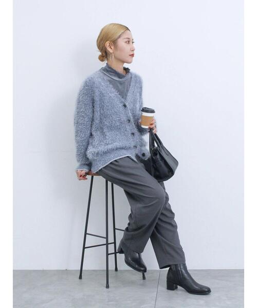 Samansa Mos2 blue（サマンサモスモスブルー）の「メランジフェザーVカーディガン（カーディガン/ボレロ・レディース・チャコールグレー/キナリ/サックスブルー・F）」の18枚目の写真