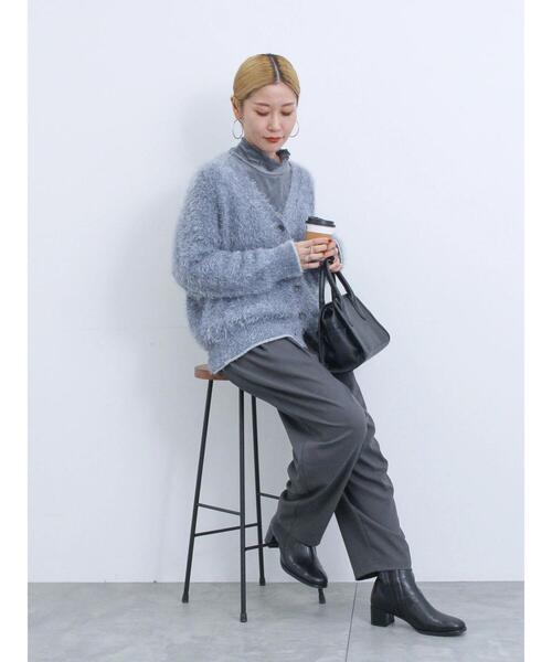 Samansa Mos2 blue（サマンサモスモスブルー）の「メランジフェザーVカーディガン（カーディガン/ボレロ・レディース・チャコールグレー/キナリ/サックスブルー・F）」の19枚目の写真