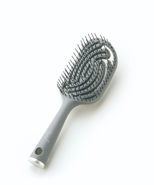 FUNALIVE（ファンアライブ）の「４in１ヘアブラシ（ヘアブラシ・レディース・その他・FREE）」の2枚目の写真