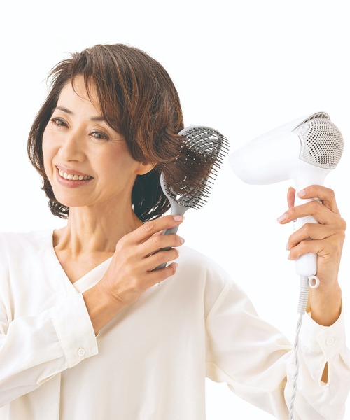 FUNALIVE（ファンアライブ）の「４in１ヘアブラシ（ヘアブラシ・レディース・その他・FREE）」の6枚目の写真