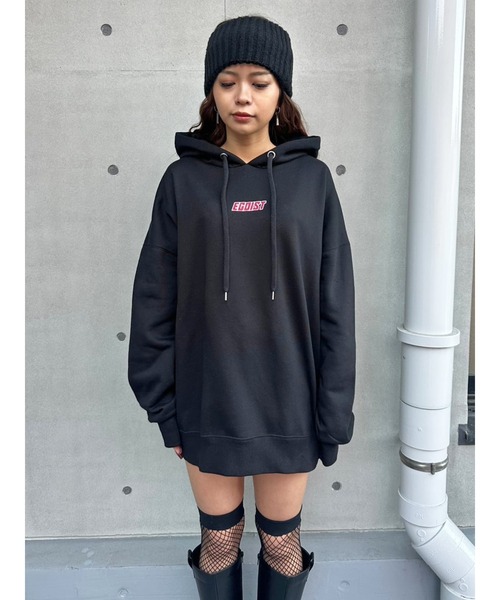 EGOIST(エゴイスト)の「配色ロゴ裏起毛パーカー(スウェット・レディース・グリーン/ライトグレー/ブラック・FREE)」の21枚目の写真