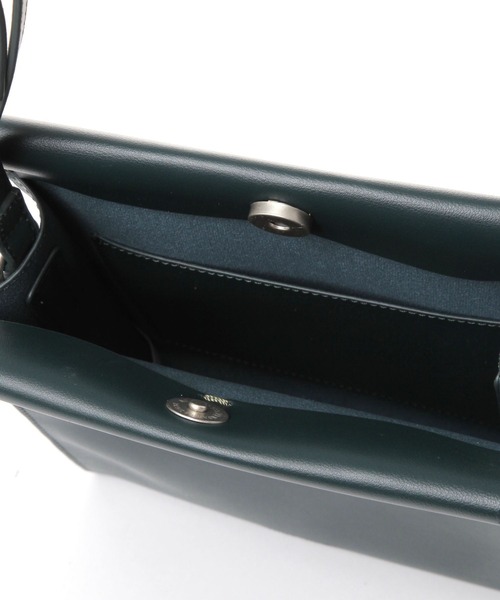 niko and...（ニコアンド）の「ステッチスクエアフェイクレザーショルダーバッグ（ショルダーバッグ・メンズ・ブラック/グリーン/ベージュ/ブラウン・FREE）」の13枚目の写真