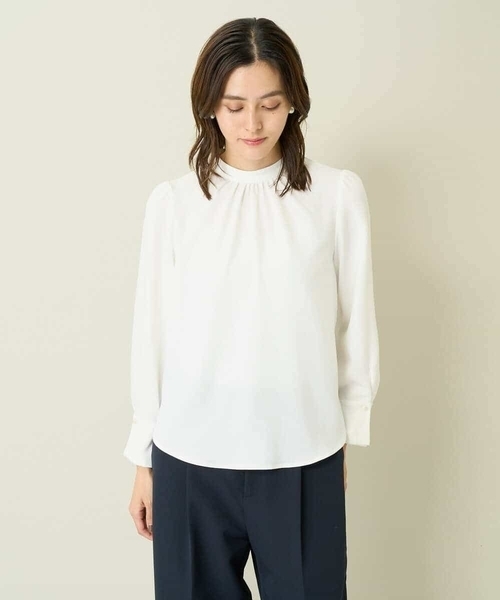 a.v.v（アーヴェヴェ）の「【洗える】ハイネックブラウス（シャツ/ブラウス・レディース・グレー系その他/ホワイト・34/42/36/40/38）」の18枚目の写真