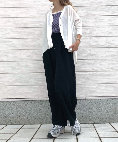 Q(キュー)の「接触冷感ボックスカーデ(カーディガン/ボレロ・レディース・ブラック/グリーン/ピンク/オレンジ系/ブラック系/アイボリー/ベージュ/ブルー・MEDIUM)」の14枚目の写真