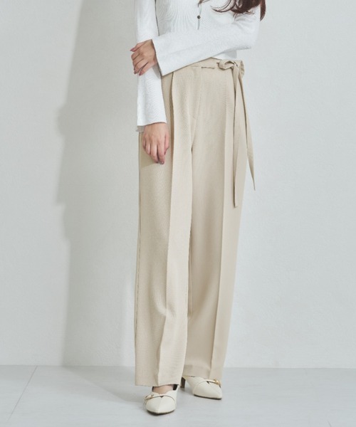 MISCH MASCH（ミッシュマッシュ）の「WEB限定  サイドリボンタックパンツ（その他パンツ・レディース・ネイビー/ライトブルー/ベージュ・S/L/M）」の2枚目の写真